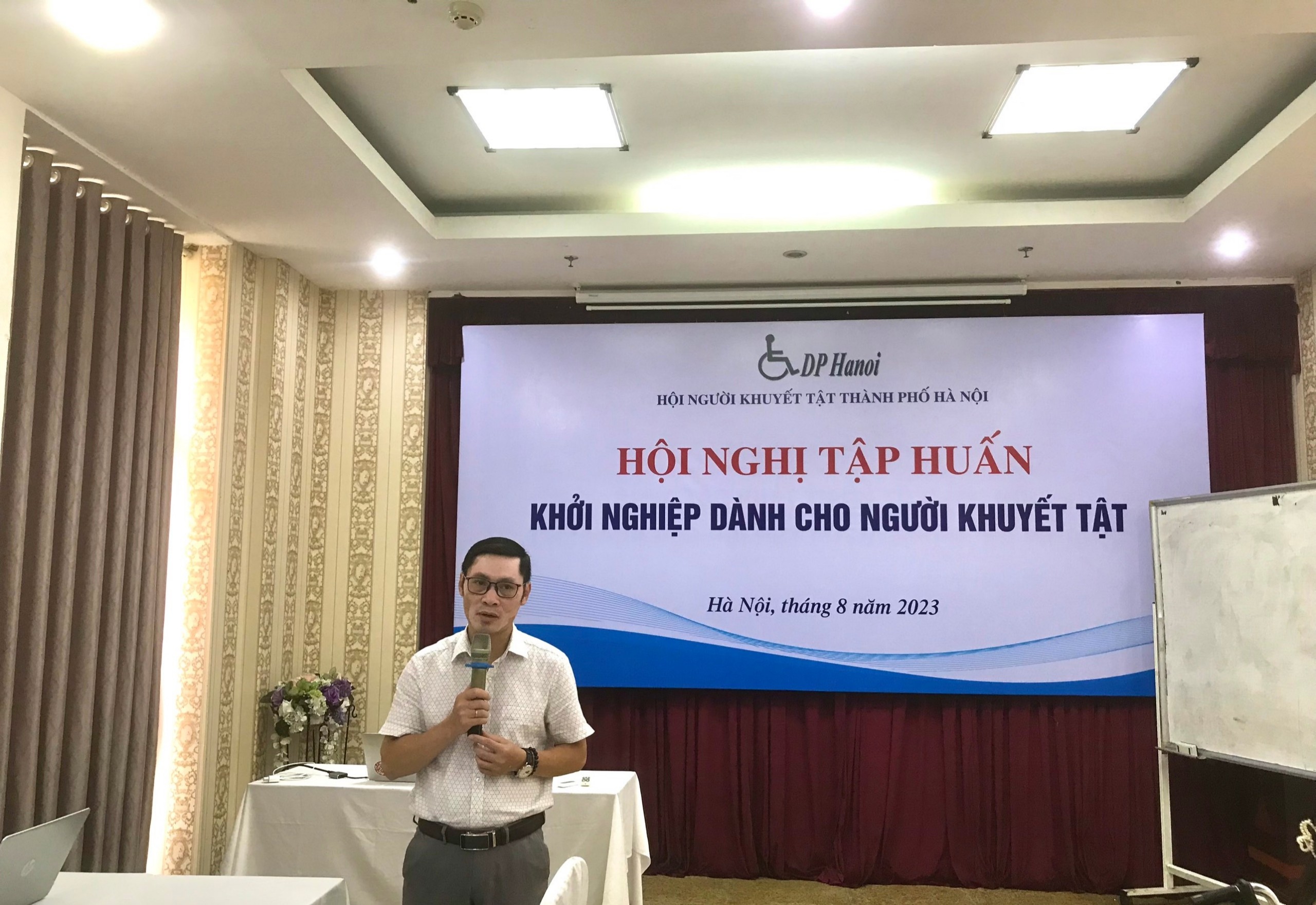 Th.S Nguyễn Anh Hoàn bày tỏ niềm xúc động tại Hội nghị