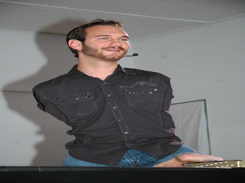 Nick-Vujicic-dien-thuyet