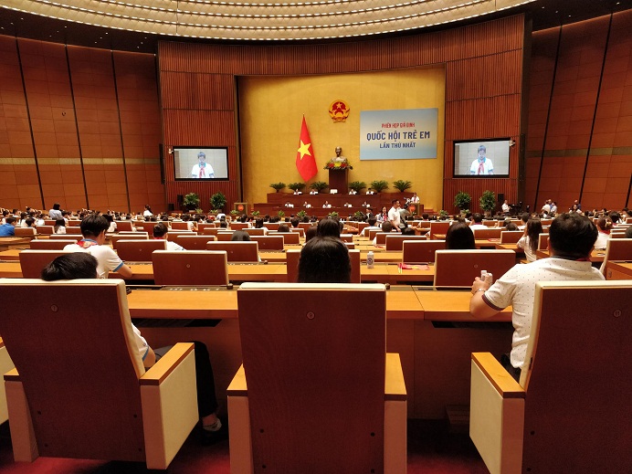 Phiên họp giả định “Quốc hội Trẻ em” lần đầu tiên được tổ chức năm 2023 .