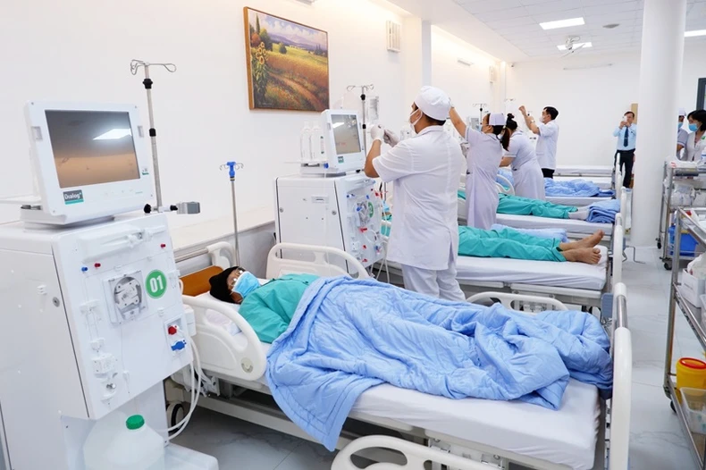 Bệnh viện tư nhân ở Đắk Lắk miễn phí toàn bộ cho 50 lượt lọc thận đầu tiên cho các bệnh nhân ảnh 2