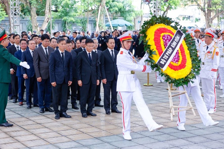 TỔNG THUẬT: LỄ QUỐC TANG TỔNG BÍ THƯ NGUYỄN PHÚ TRỌNG- Ảnh 22.