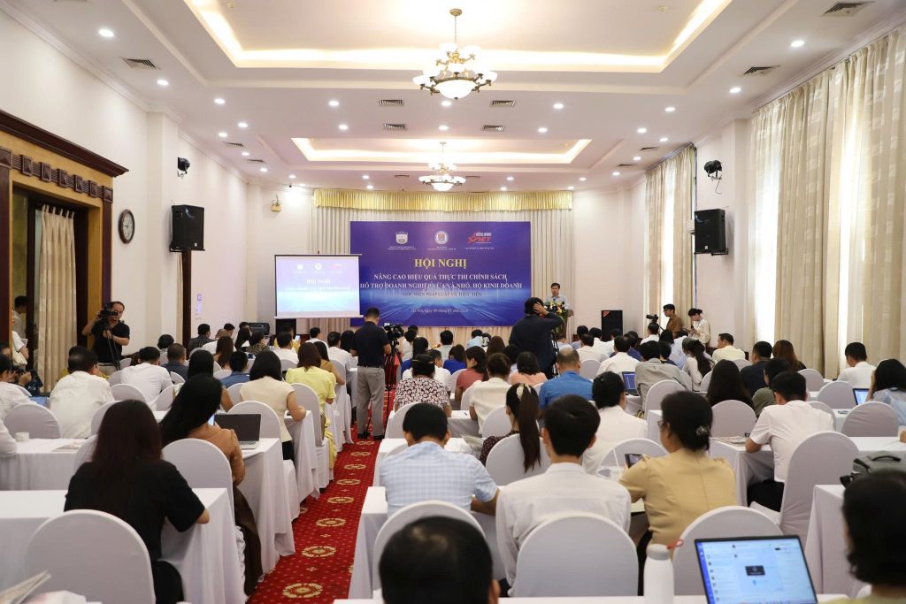 Quang cảnh chương trình