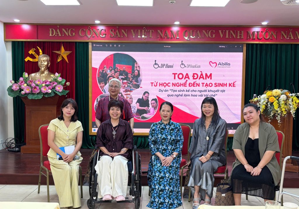 Khơi nguồn sinh kế xanh từ những tấm vải vụn 30 1790782875033 2080546036908021947 7410229175938231218 0d5927aede26917fde589c14e92d5c06