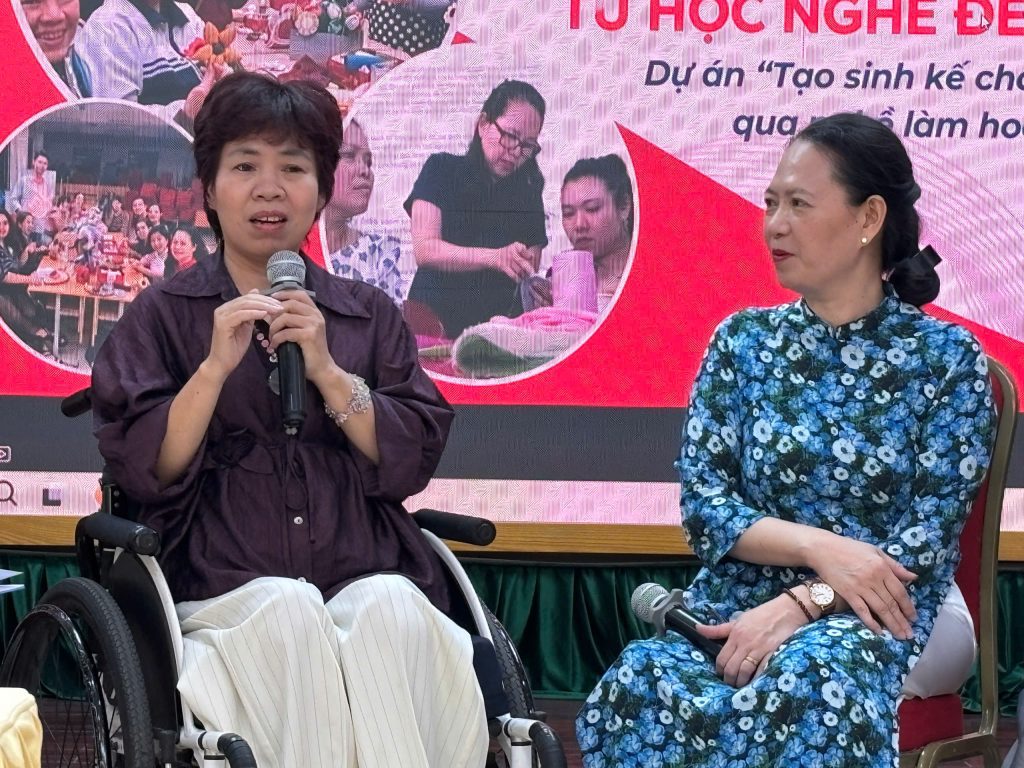 Khơi nguồn sinh kế xanh từ những tấm vải vụn 32 1790782875063 2080546036908021947 7410229175938231218 7a274f3b0860629aaeca19288286543e