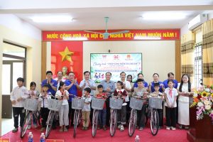 Anh 2 Dong Phuc