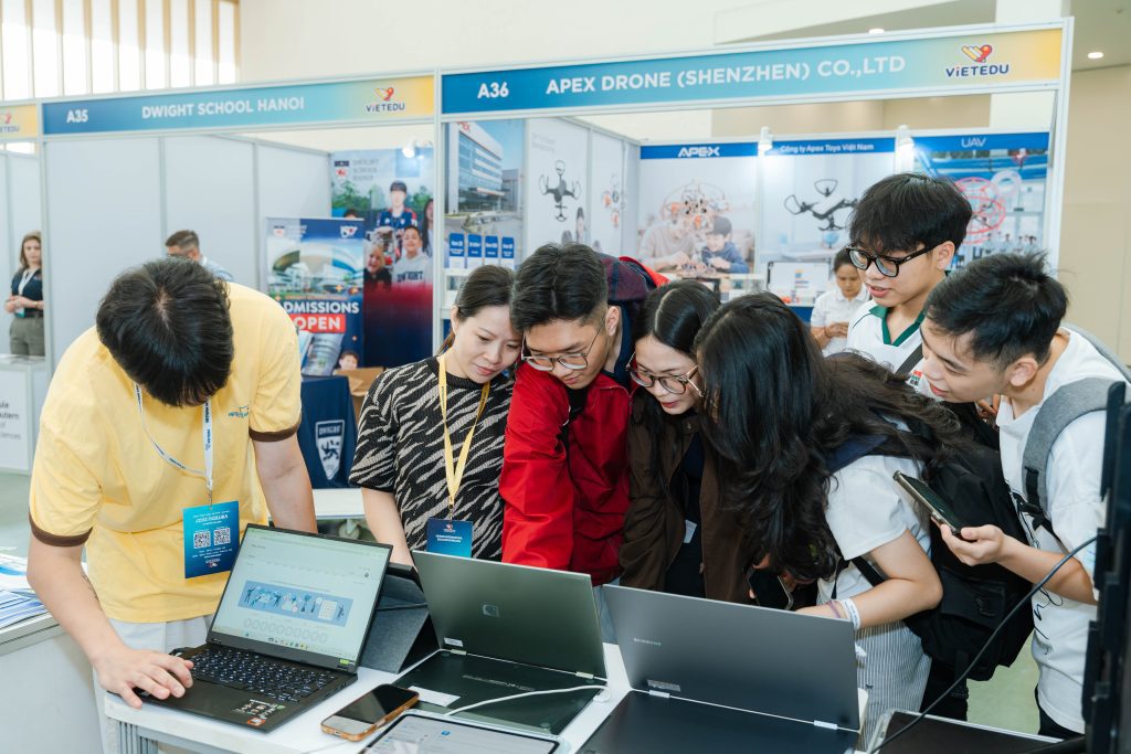 VIETEDU HANOI 2026: Đỉnh cao công nghệ và giải pháp giáo dục hiện đại tại Trung tâm Triển lãm Việt Nam 13 LIZ01398