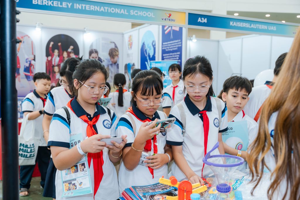 VIETEDU HANOI 2026: Đỉnh cao công nghệ và giải pháp giáo dục hiện đại tại Trung tâm Triển lãm Việt Nam 11 LIZ02193