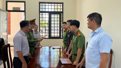 Khởi tố Nguyễn Quốc Cường