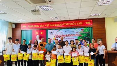 z6906353937253_8ea666e378093d5462bc45cd8998e3a2